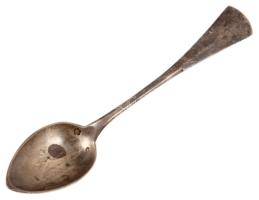 Ezüst (Ag) kávéskanál, jelzett, nettó 15,7g