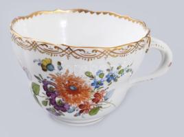 Meissen antik kézzel festett teás csésze, aljjal, jelzett, aranyozáson kopással, kardos jelzés, d: 1...