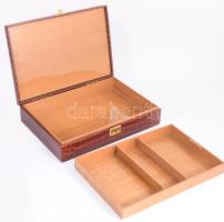 6 részes krokodilbőr asztali szett, levéltartó öröknaptárral, tolltartó, tapper, ékszeres doboz, not...