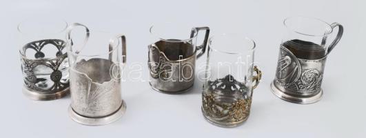 5 darab ezüstözött orosz szamovár pohár, üveg betéttel m: 11 cm alatt