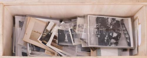 ca 1890-1940 Óriási fotó tétel, egy dobozban sok száz, nagyrészt német fotó, nagyrészt az 1930-40-es évekből, vegyes témákkal.