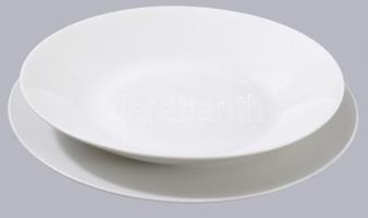 Rosenthal 33 részes fehér porcelán szervírozó készlet. 6 darab mélytányér, 6 darab nagytányér, 6 dar...