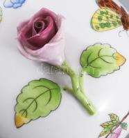 Herendi Viktória mintás bonbonier. Jelzett, rózsán sérüléssel, d: 9,5 cm