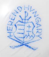 Herendi Viktória mintás kisváza. Jelzett, hibátlan, m: 7 cm
