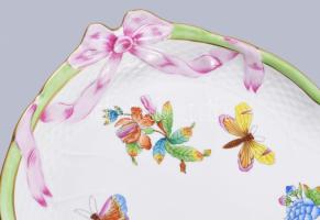 Herendi Viktória mintás gazdagon díszített ovális kínáló, masnis lezárással, jelzett, hibátlan, 42x2...