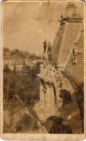 Brassó, Kronstadt, Brasov; munkások egy épület tetején (?) Foto Mimoza / workers on the roof of a building (?) photo (fl)