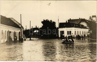 Fogaras, Fagaras; Olt áradása, árvíz / flood. photo