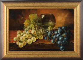 Madarász Gábor (1964-): Szőlős csendélet. Olaj, farost. Jelzett. Dekoratív fakeretben. 20x30 cm