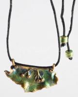 Vicze Anna iparművész nyaklánc medállal, medál 6x4 cm, eredeti díszdobozban