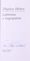 Zbigniew Herbert: Labirintus a tengerparton. Európa Könyvkiadó, 2003. Kiadói papírkötés, volt könyvt...