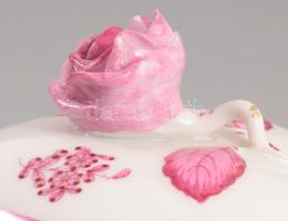 Herendi indiai kosár lila mintás szív alakú bonbonier, jelzett, fogón minimális pattogzással, 7,5x7 ...