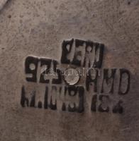 Perui ezüst (Ag) medál, rajta 14k arany (Au) figurával, jelzett az ezüstön, d: 3 cm, 4,2g