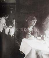 National Geographic. Válogatott képek. 2003, Geographia Kiadó. Kiadói kartonált kötés, papír védőbor...