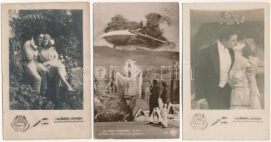 16 db RÉGI képeslap: magyar színházi jelenetek / 16 pre-1945 postcards: theatre scenes