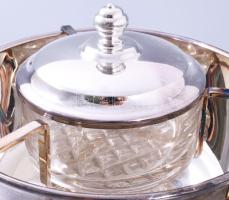 Ezüstözött kaviártartó üvegbetéttel, eredeti gyári dobozában. Manucfatura Wolff Soppil. d:20cm, m:12...