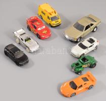 8 db játék kisautó