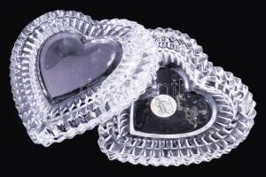Francia ólomkristály szív alakú ékszeres edény, dobozában, jelzett, 11x11 cm