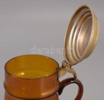 Borostyán színű söröskorsó, m: 16,5 cm