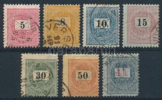 1889 7 db feketeszámú krajcáros bélyeg fáklya vésésjavítással