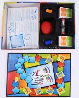 Trivial Pursuit felnött társasjáték eredeti dobozában