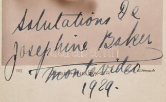 1929 Josephine Baker (1906-1975) táncosnő aláírása egy őt ábrázoló képeslapon
