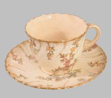 Sarreguemines "Louis XV" csésze alátéttel, jelzett, sérült, d: 14 cm