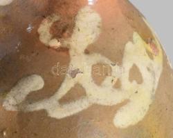  emlék, korsó. Mázas cserép, XIX. sz. kis lepattanással 14 cm