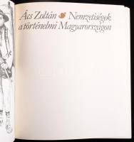 Kisebbséggel kapcsolatos könyvek gyűjteménye: Ács Zoltán: Nemzetiségek a történelmi Magyarországon; ...