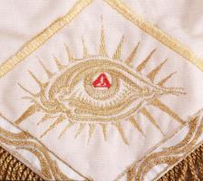 Szabadkőműves kék páholy mesteri kötény, megkímélt állapotban, kb. 43x34 cm // Freemason Blue Lodge ...