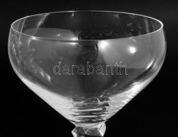 8 személyes kristály pezsgős pohár garnitúra. Hibátlan, m: 16,5 cm