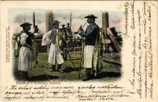 1903 Hortobágy, pásztorok a kút körül, magyar folklór. Pongrácz Géza kiadása, Kiss Ferenc eredeti fényképe után (EK)