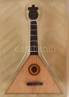 4 db mini hangszer, eredeti dobozában: timpani, balalajka, koto, piccolo. Kb 12 cm