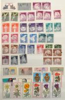 Német tétel, benne kb 1.900 db bélyeg 32 fehér lapos A4-es berakóban