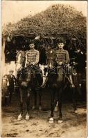 Bicske, két huszár lóháton, teljes egyenruhában, karddal. Wokaun József felvétele / Hungarian Hussars on horseback. photo (fl)