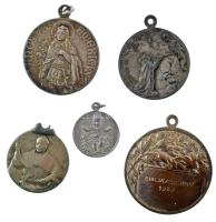 5db vallási éremből álló tétel, közte 4db ezüstözött, közte 1937 kétoldalas ezüstözött díjérem füllel, "Bibliaverseny" gravírozással T:XF,VF közte sérült és kopott ezüstözés