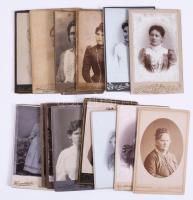 14 db vizitkártya fotó hölgyekről