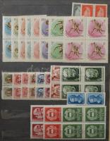 Szép gyűjtemény 1955-1964, a sorok négyes tömbökben, hozzá blokkok, bélyegnapi ívek, nagy 12 lapos b...