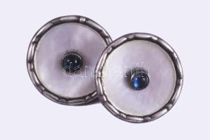 Ezüst (Ag) mandzsetta pár, gyöngyház és kő berakással, jelzett, bruttó 2g