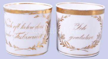 2 db régi német gratuláló emlékpohár. Kézzel festett, jelzés nélkül, hibátlan XIX. sz. 6 cm