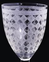 cca 1880-1910 Kosta Boda "Odelberg" talpas pohár. Kézzel csiszolt hutaüveg, jelzés nélkül,...