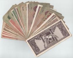 Vegyes 30db-os Pengő és Korona bankjegytétel T:F,VG