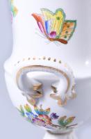 Herendi Viktória mintás talpas váza, talp illeszkedésénél kis repedésvonallal, pattogzásokkal, jelze...