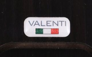 Ezüst (Ag) borítású aranyozott ikon. Jelzett 13x18 cm