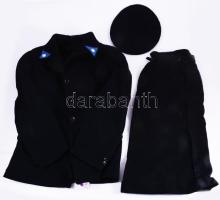 cca 1959 Fővárosi Autóbuszüzem autóbuszon szolgáló ülő kalauz egyenruha. Kabát, szoknya, sapka. Jó állapotban. Ritka!