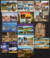 1680 db MODERN külföldi város képeslap dobozban, színes lapok, közte kevés fekete-fehér, főleg Európa, de sok azon kívüli lap is / 1680 modern foreign town postcards in a box, mainly Europe