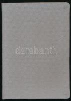 Soós Adorján: A kunok és jászok története a kunok betelepítésétől a mohácsi vészig. Pápa, 1944, Főis...