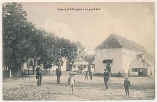 1917 Bereck, Bereczk, Bretcu; Községháza és papi lak. Gyulai Ferenc felvétele. Khell Bogdán kiadása / town hall, vicarage (lyukak / pinholes)