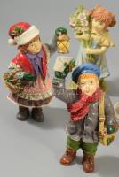 2 darab karácsonyi fiú és lány figura asztaldísz, műgyanta, hibátlan, m: 10,5 cm