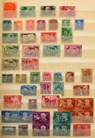 Maradék bélyegek az 1910-es évektől, 8 lapos, de jó minőségű + nagyobb, de gyenge minőségű berakóban