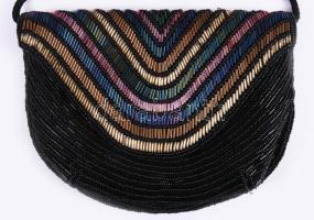 Gyöngyfűzött női táska, 20x15 cm